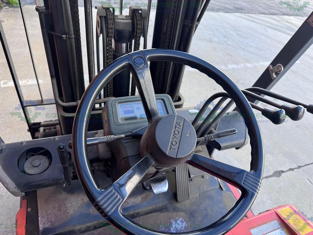 Used Toyota 5FBEC15 Electric Forklift  3000 lbs Capacity 3 Stage Mast