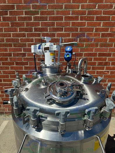 Used DCI 500 Liter Stainless Steel Jacketed Reactor 45 PSI w/ 0.5 HP Mixer
