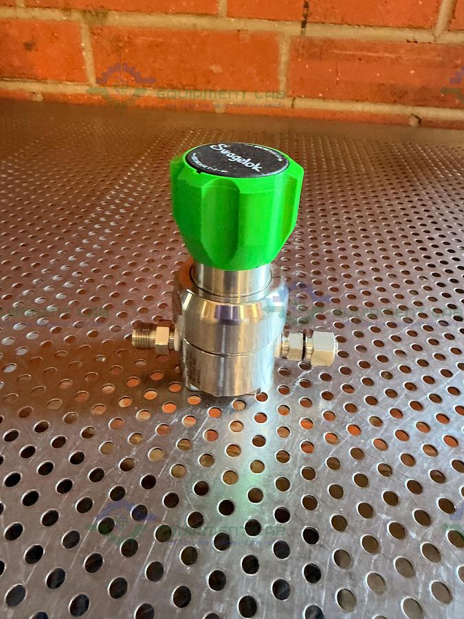 Used Swagelok KPR1JRA427A20000 Stainless Steel PR Regulator, 0 to 500 psig