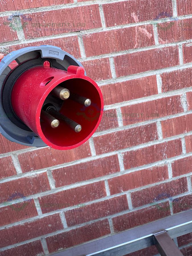 Used SPX Waukesha Cherry-Burrell 130 U2 Rotary Lobe Pump MFG 2016, 3"  w/ 10 HP Motor