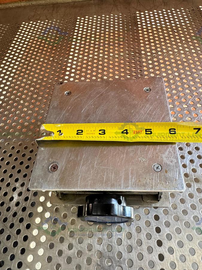 Used VWR 6" x 6" x 10" Stainless Steel Table-Top Lab Jack