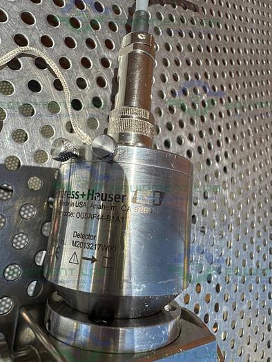 Used Endress+Hauser OUSAF44-B1A1 UV Absorption Sensor w/OUA260-AA1E07B1A3A Photometer