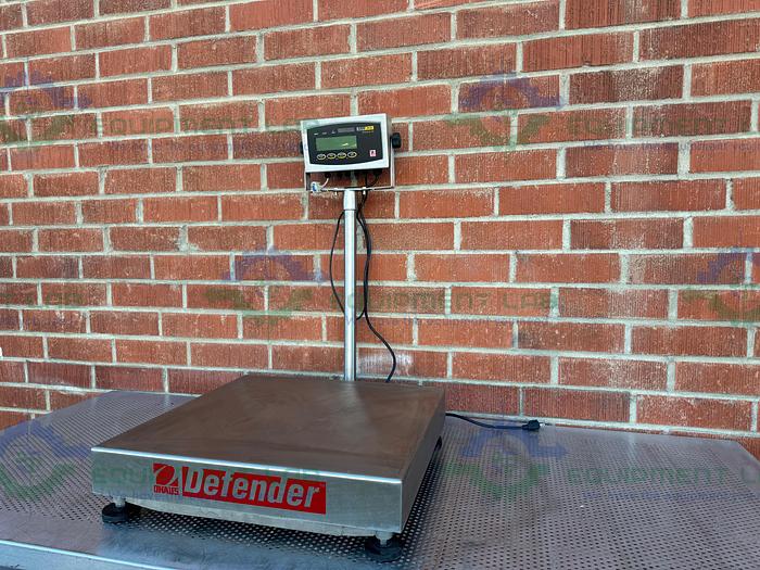 Used Ohaus Defender D51XW250WX 5000 Xtreme W 500 Lbs SS Scale w/ 24" x 24" Platform
