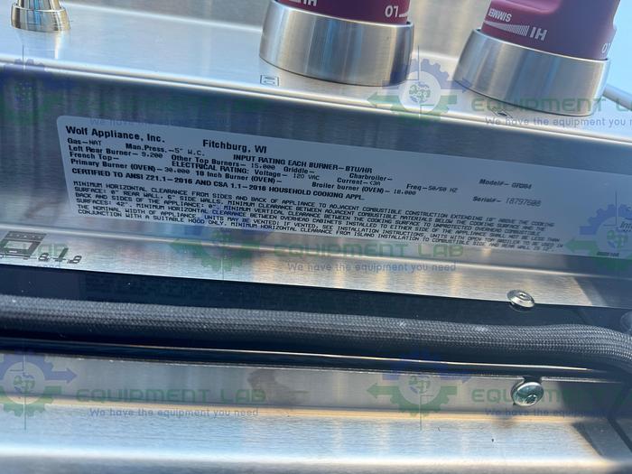 Wolf GR304 Stainless Steel Natural Gas Range / Oven 30", 4.4 cu. ft