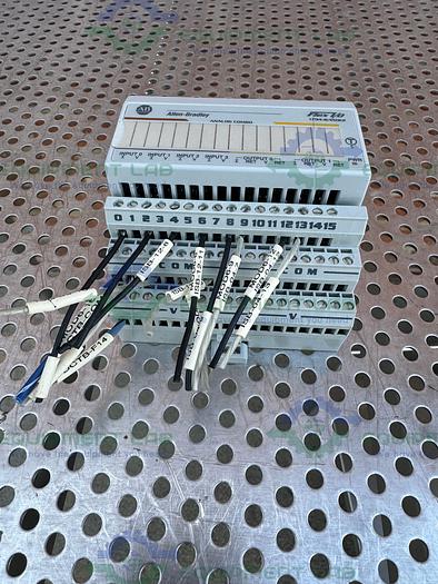 Used Allen Bradley 1794-IE4XOE2 Flex I/O Analog Combination Module