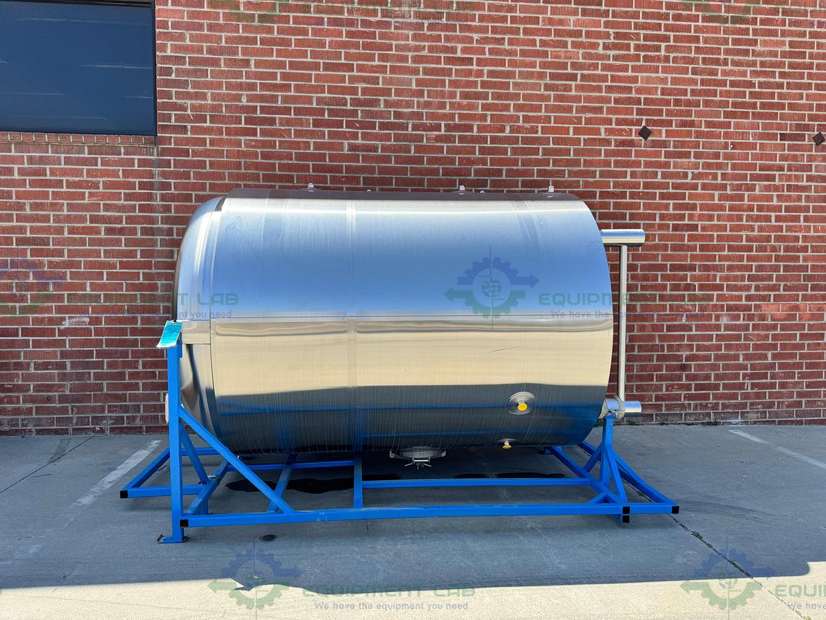 1000 Gallon Stainless Steel Jacketed Vessel / Holding Tank