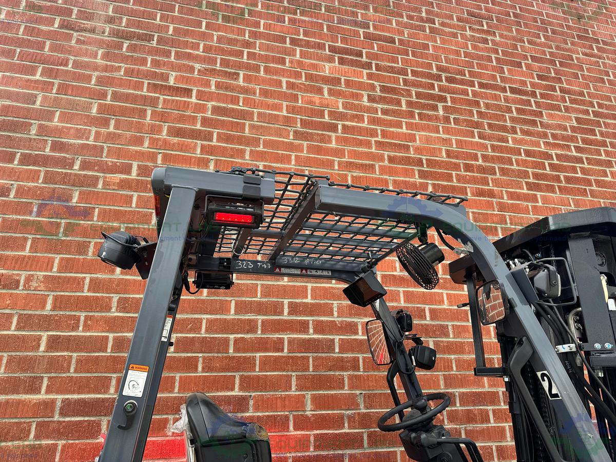 Used Toyota 8FBCU25 Electric Forklift  5000 lbs Capacity 4 Stage Mast w/ Charger