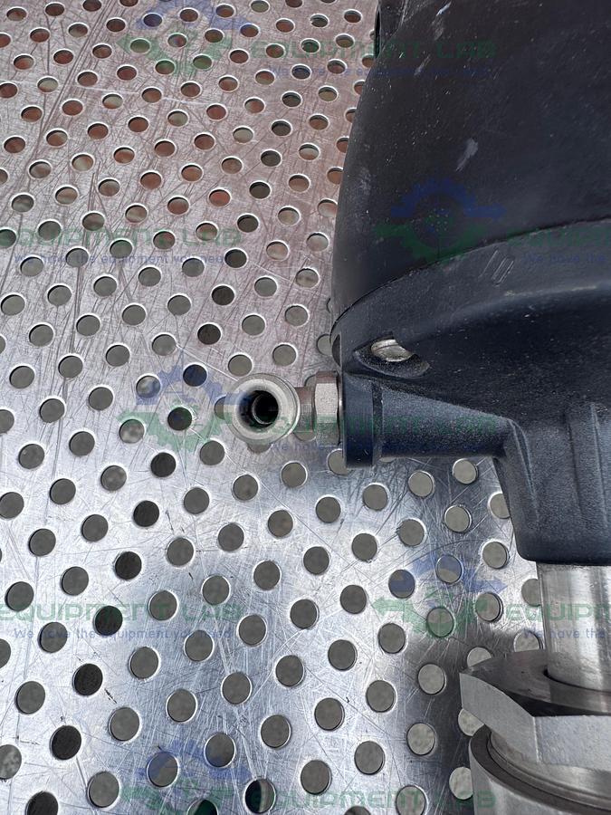 Used Gemu 554/25/D55 Pneumatic Angle Seat Globe Valve w/ 1" Sanitary Fitting