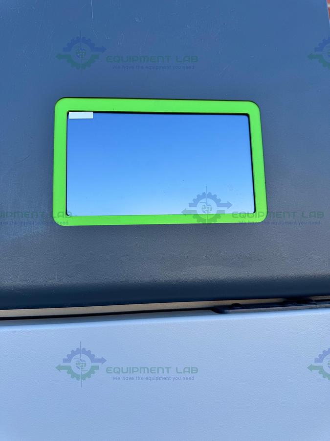 Used Caron 7001-33-1 Reach In Refrigerated Incubator  5 to +70°C, 33 Cu, Ft, 115 V