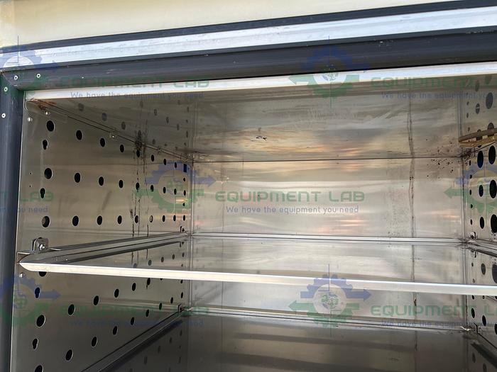 Used Thermo Fisher   3940  Refrigerated Incubator w/ Humidity 29 Cu Ft., 0° to 60°C