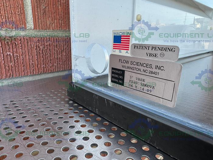 Used Flow Sciences FS2015 BKGVA 3 Ft Top Mount Vented Balance Safety Enclosure