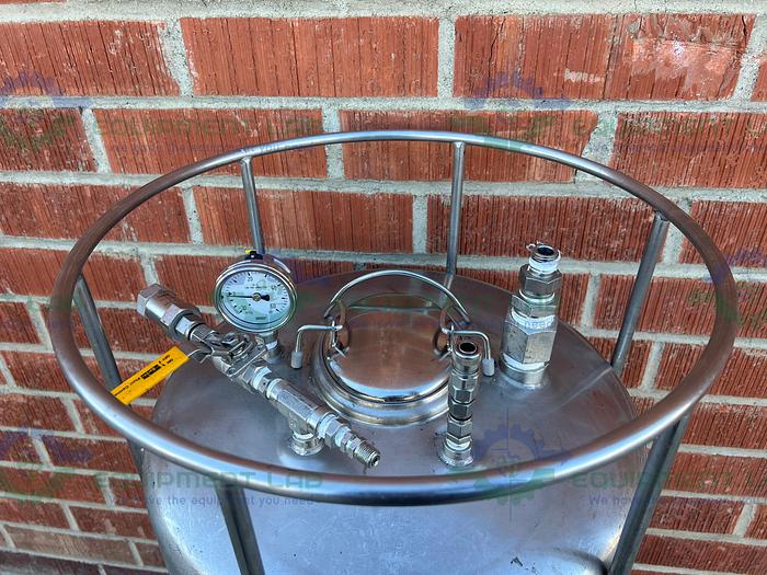 Used Alloy Products  120 Liter Stainless Steel Pressure Vessel 95 PSI