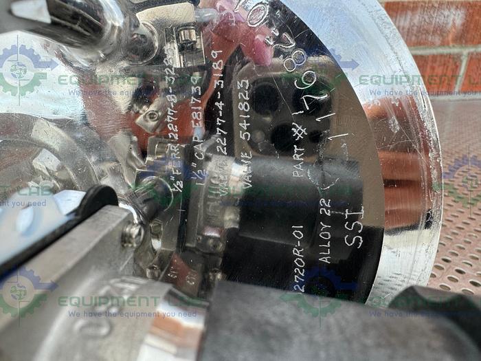 Used DCI 35 Liter Stainless Steel Process / Pressure Vessel 40 PSI