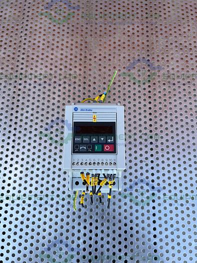 Used Allen Bradley 160S-AA04NSF1 Series C Analog, 200-240V