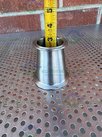 Used Unbranded Stainless Steel Reducer 1 1/2" Sanitary to 2 1/2" Sanitary Fittings