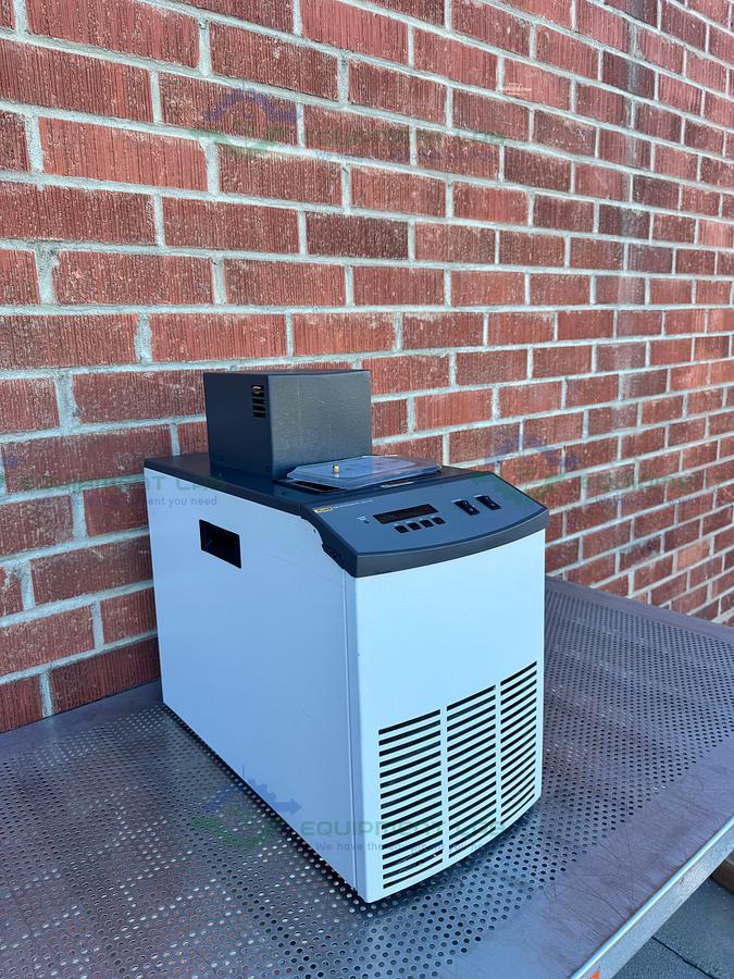 Used Fluke / Hart Scientific 7320 High Precision Calibration Bath -20°C to 150°C