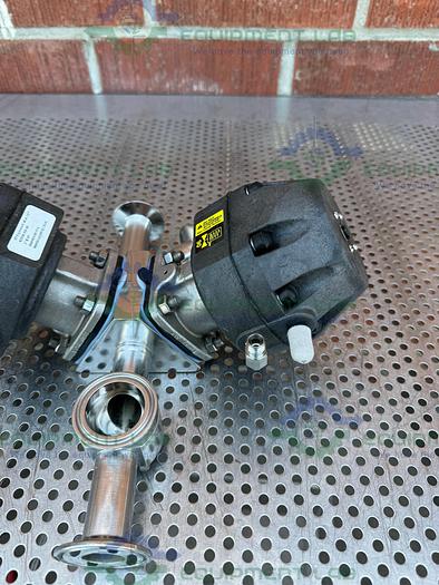 Used ITT Pure Flo Advantage 4 - Way Diaphragm Valve w/ 1" Sanitary Fitting