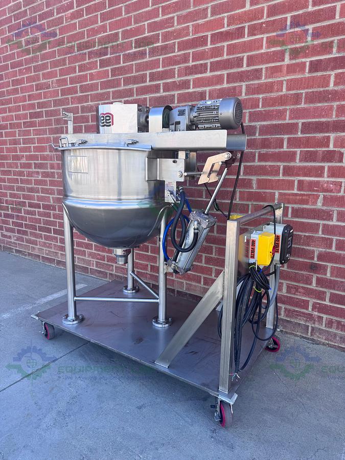 Used Lee 350 Liter Scrape Agitation Stainless Steel Half Jacketed Reactor w/ VFD