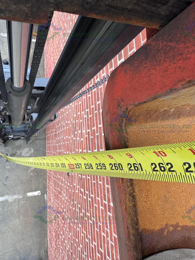 Used Toyota 8FBCU25 Electric Forklift 5000 lbs Capacity 4 Stage Mast w/ Charger