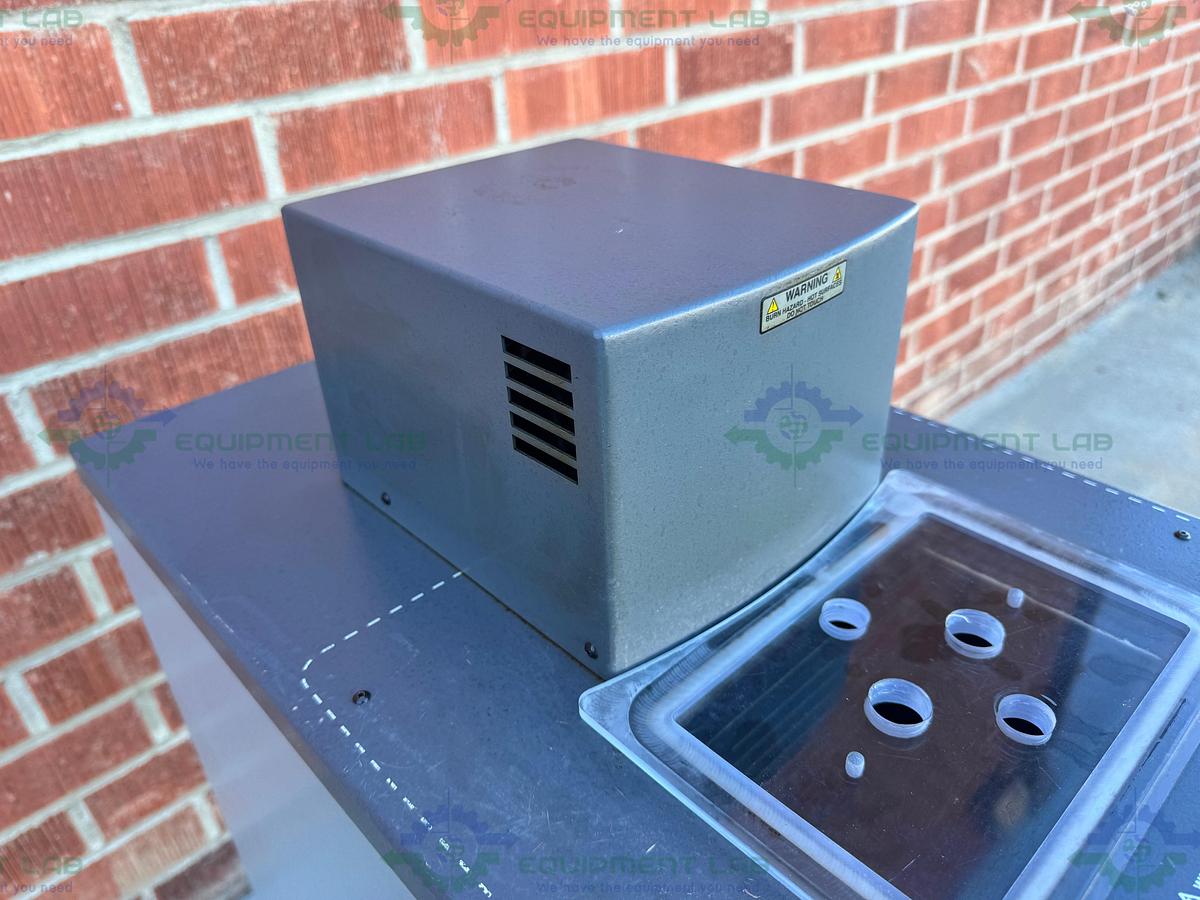 Used Fluke Calibration Hart Scientific 6331 Deep-Well Compact Bath  300°C, 4.2 gal