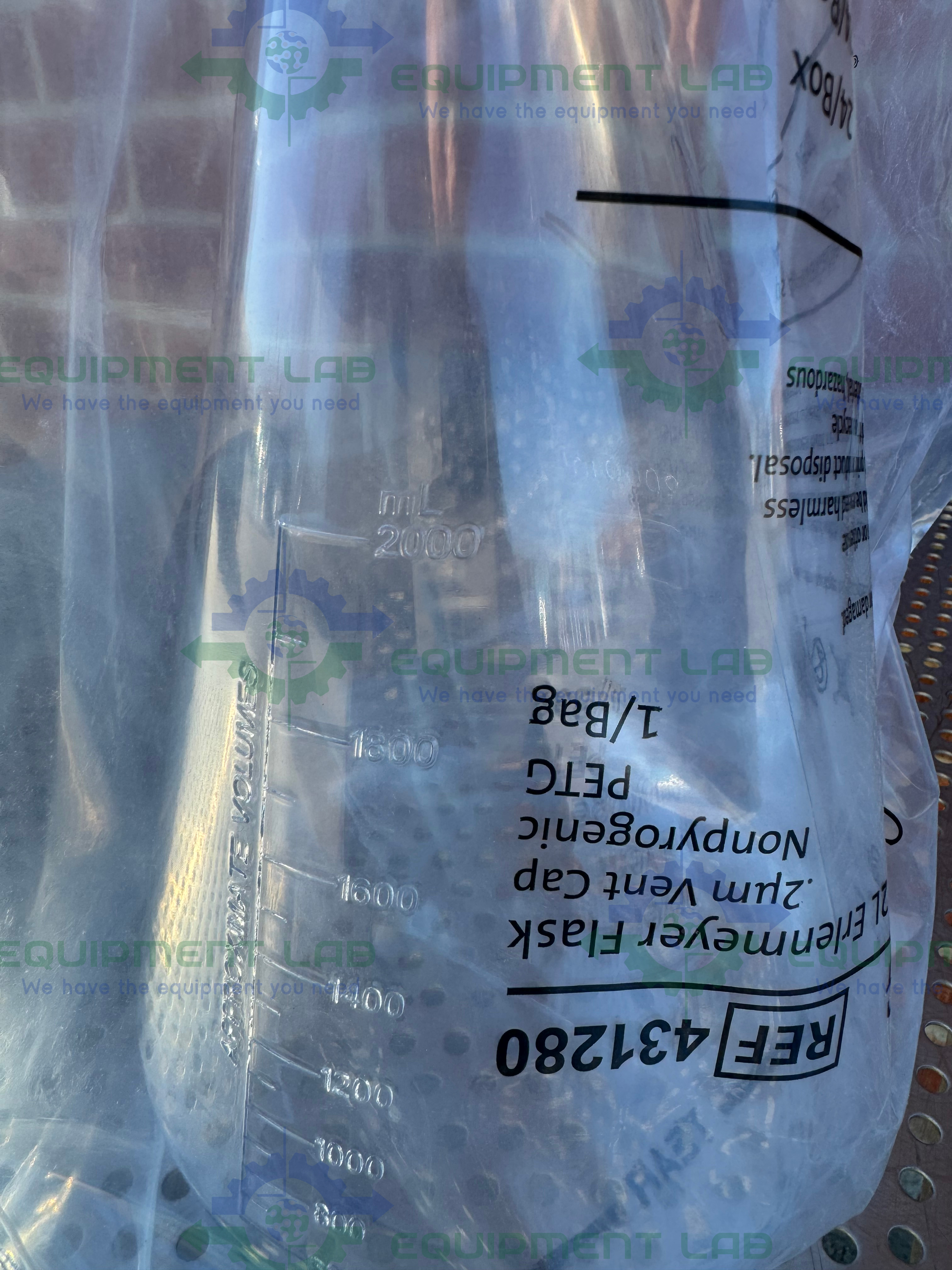 Lot of 7 - Corning  431280  PETG Erlenmeyer Flask with Vent Cap 2 L