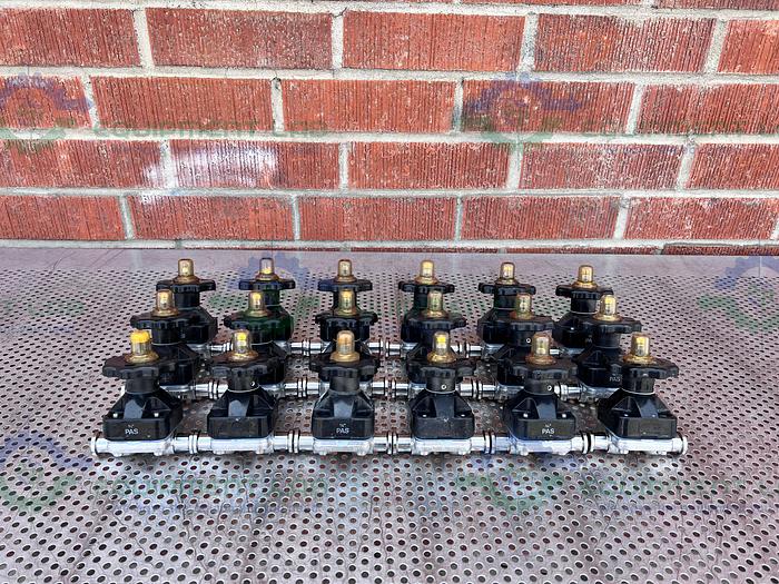 Used ITT Pure Flo .75-316L-RA15MAX-CWP150 Diaphragm Valve w/ 3/4" Sanitary Fitting