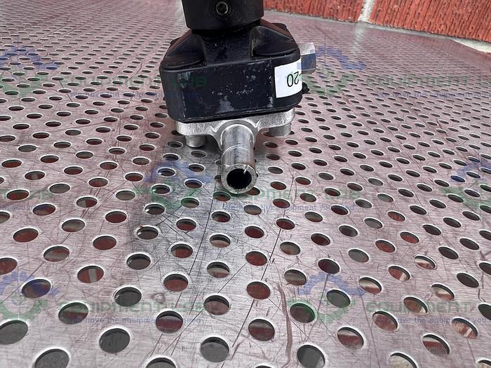 Used ITT Pure Flo .5-316L-RA20MAX Diaphragm Valve w/ 1/2" Sanitary Fitting