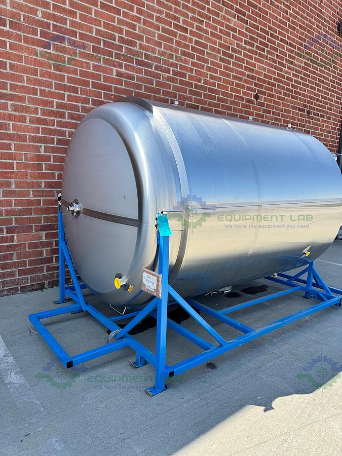 1000 Gallon Stainless Steel Jacketed Vessel / Holding Tank