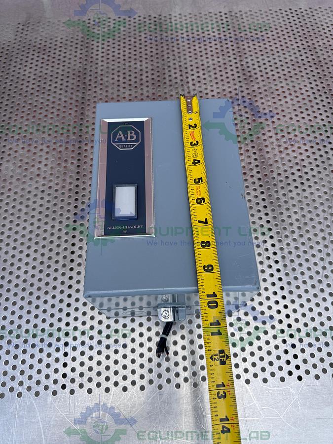 Used Allen Bradley 500-B0D940 Series B Contractor w/ Enclosure 7" x 10"x 6"