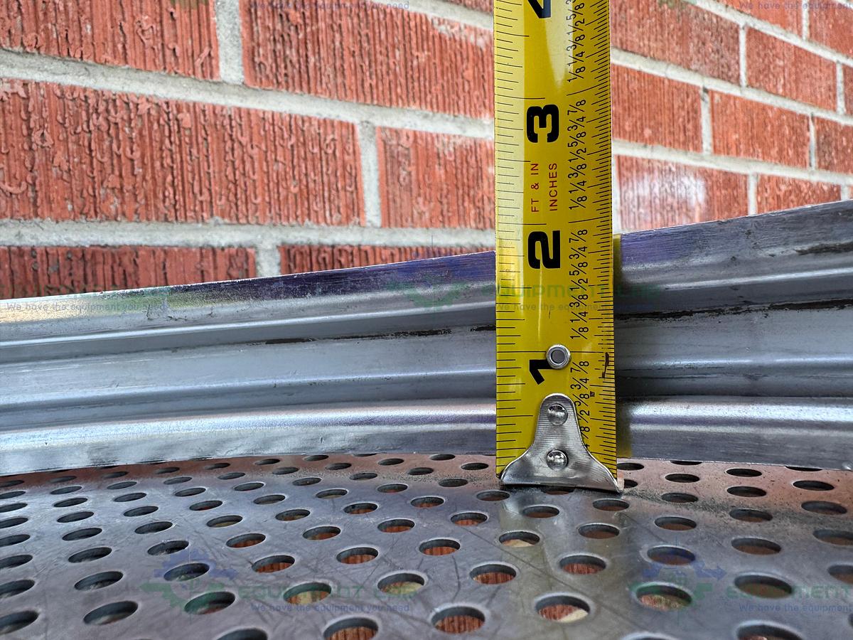 Used Unbranded Stainless Steel Heavy Duty 18" Clamp