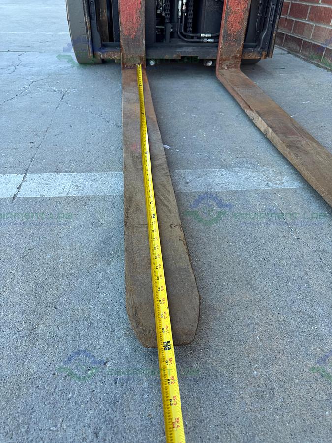 Used Toyota 8FBCU25 Electric Forklift 5000 lbs Capacity 4 Stage Mast w/ Charger