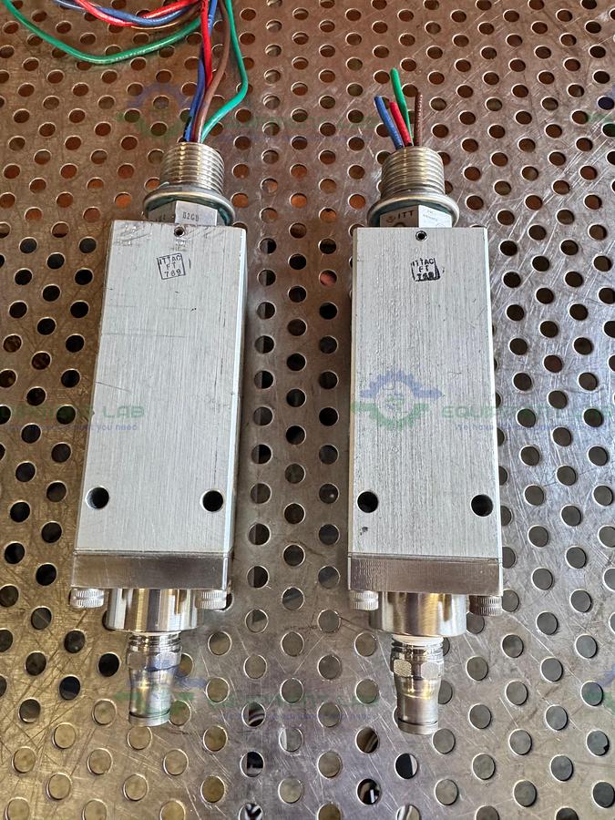 Used Lot of 2 - ITT Neo-Dyn 132P49C6 Adjustable Pressure Switch 20-80 PSIG