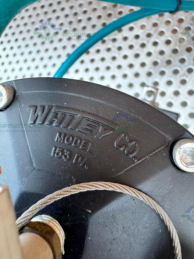 Used Whitey/Swagelok 153 DA Pneumatic Double Acting Actuator 200 PSI w/ SS45XS8 Valve