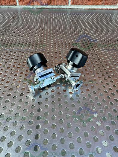 Used 2 Aquasyn 6155535 Diaphragm Valve w/ 1/2" Sanitary Fittings