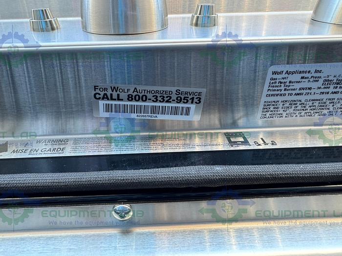 Wolf GR304 Stainless Steel Natural Gas Range / Oven 30", 4.4 cu. ft