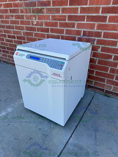 Used Beckman Avanti J-E Refrigerated High-Speed Floor Centrifuge w/ JLA-9.100 Rotor
