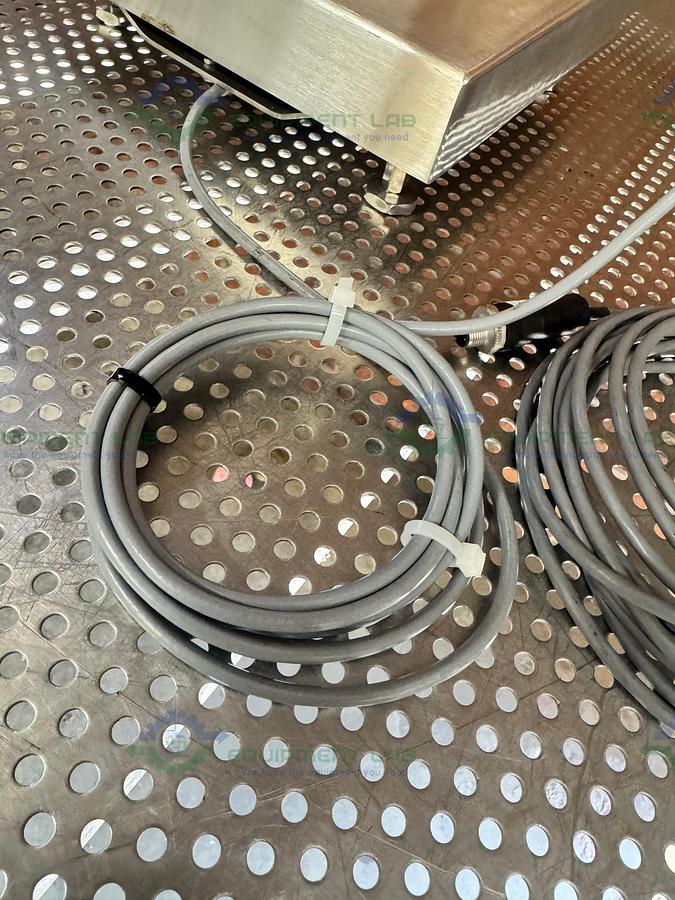 Used Minebea Intec CAPS1U-20CC-LU Stainless Steel Scale 10x10 w/ MIS2UR-V2, 30 LBS CAPS1U-20CC-LU Stainless Steel Scale 10x10 w/ MIS2UR-V2, 30 LBS