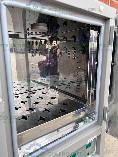 Used VWR / Shel Lab  1330GM Gravity Convection Oven 240°C 1.6 Cu. Ft.