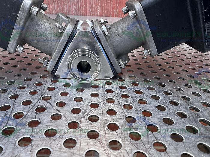 Used 2 ITT Advantage 3 Way Stainless Steel Diaphragm Valves w/ Valve Positioner