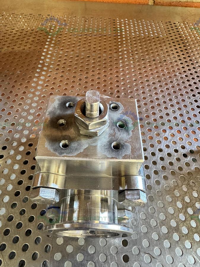 Used Unknown Brand Stainless Steel Ball Valve w/ KF50 Vacuum Fitting