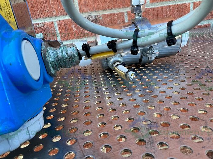 Used Endress + Hauser PMC631 Pressure Transmitter w/ Amersham Conductivity Sensor