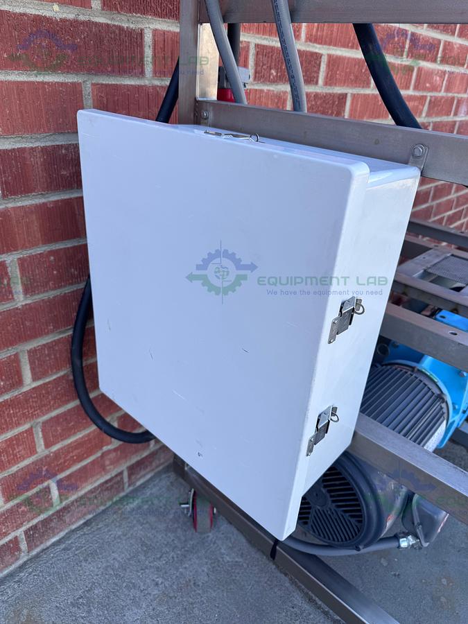 Used SPX Waukesha Cherry-Burrell 130 U2 Rotary Lobe Pump MFG 2016, 3"  w/ 10 HP Motor