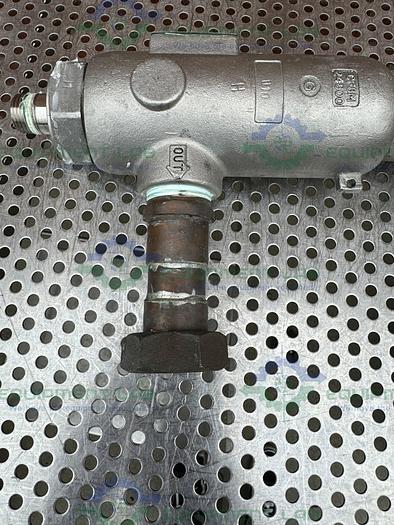 Used Farris 27CA13-M40S4 Stainless Steel Safety Relief Valve  1/2 x 1-C, 145 PSIG