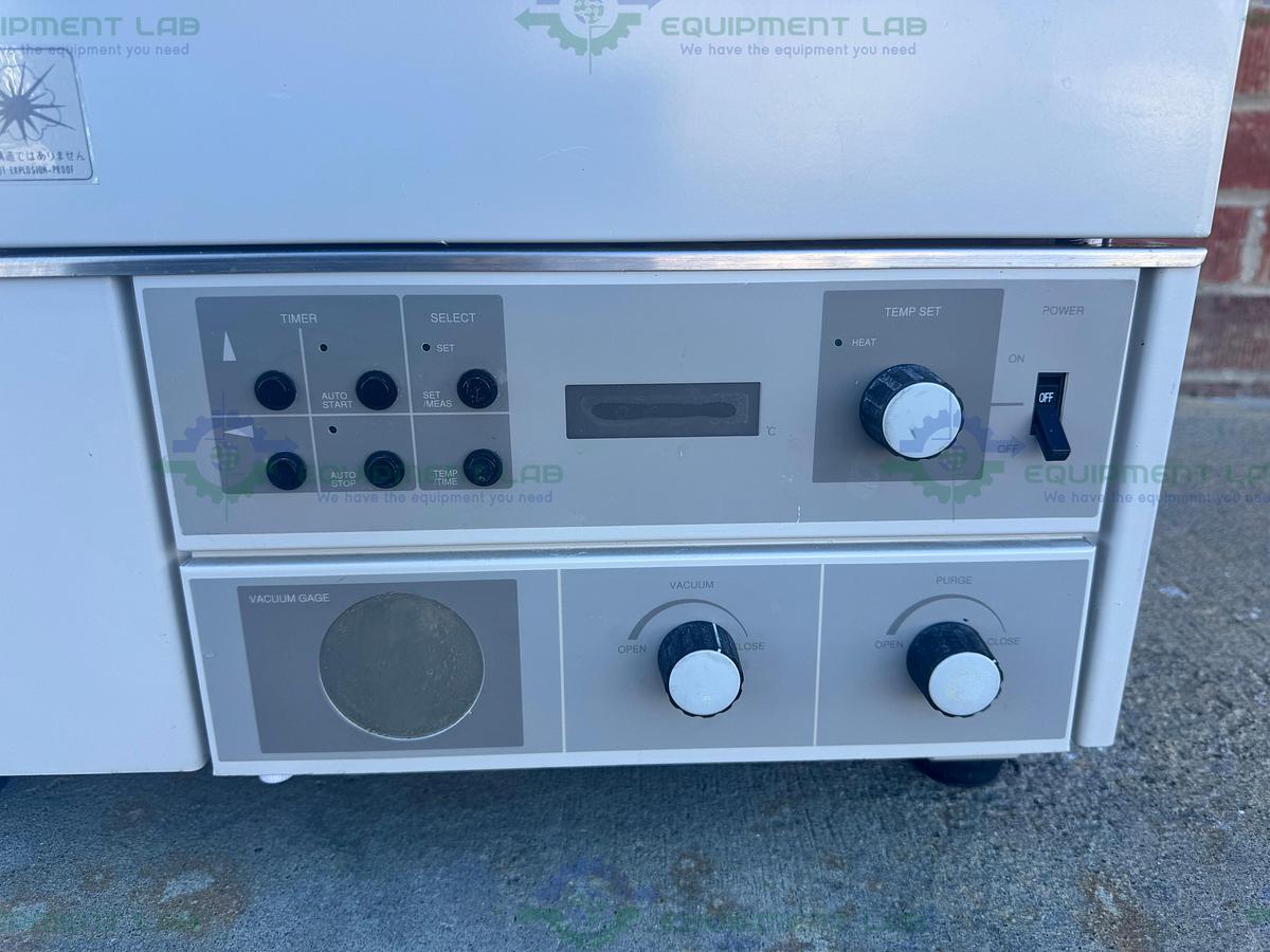 Used Yamato DP32 Vacuum Oven 250°C, 1 Cu. Ft. w/ KNF UN820.3FTP IP44 Diaphragm Pump