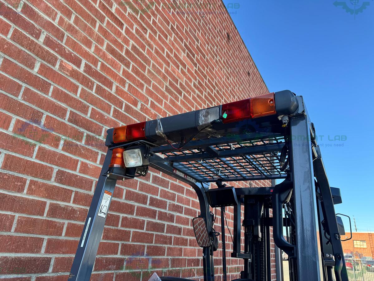 Used Toyota 8FBCU25 Electric Forklift 5000 lbs Capacity 4 Stage Mast w/ Charger