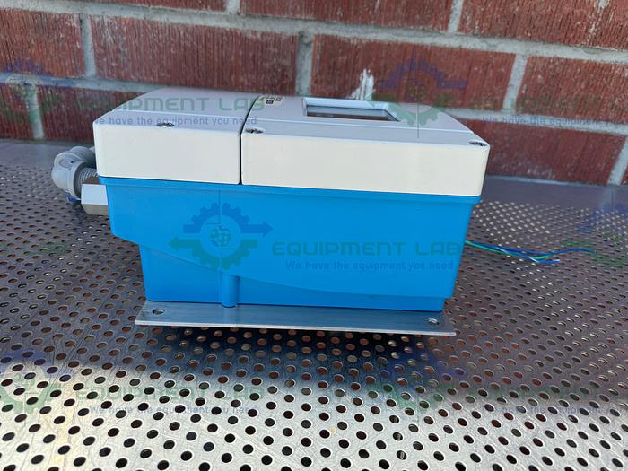 Used Endress + Hauser Promass 80 Mass FlowMeter 20-55 VAC / 16-62VDC