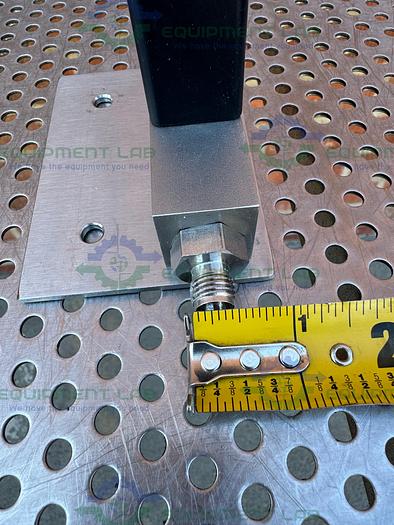 Used Brooks Instrument 5850 TR Mass Flow Meter 300 Sccm Model 5850TRGE0D2D2