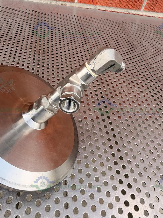 Used HFS EXA-LID-6-NPT0102 Stainless Steel Spray Ball w/ 6" Sanitary Fitting