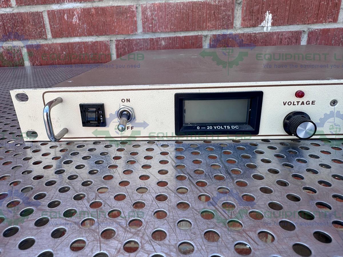 for parts or not working Power Ten 3300D-2050 DC Power Supply 115 VAC, 60 Hz