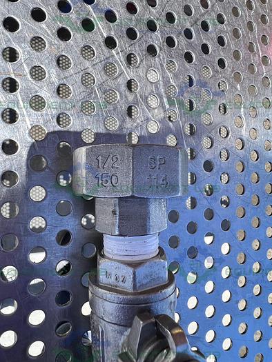 Used SVF  CF8M 1000 WOG Ball Valve w/ 1/2" Hose Fitting